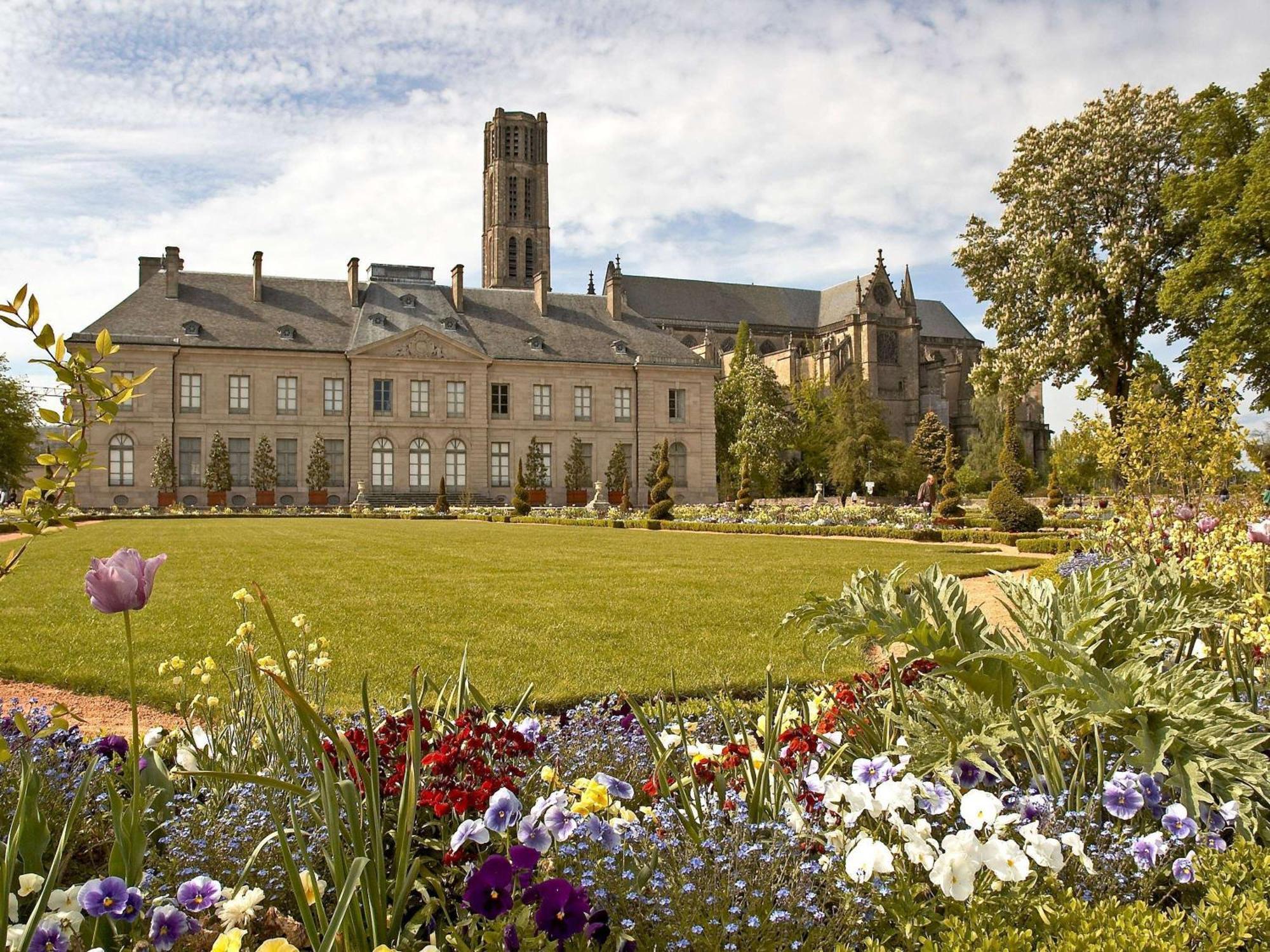 Mercure Centre 4*