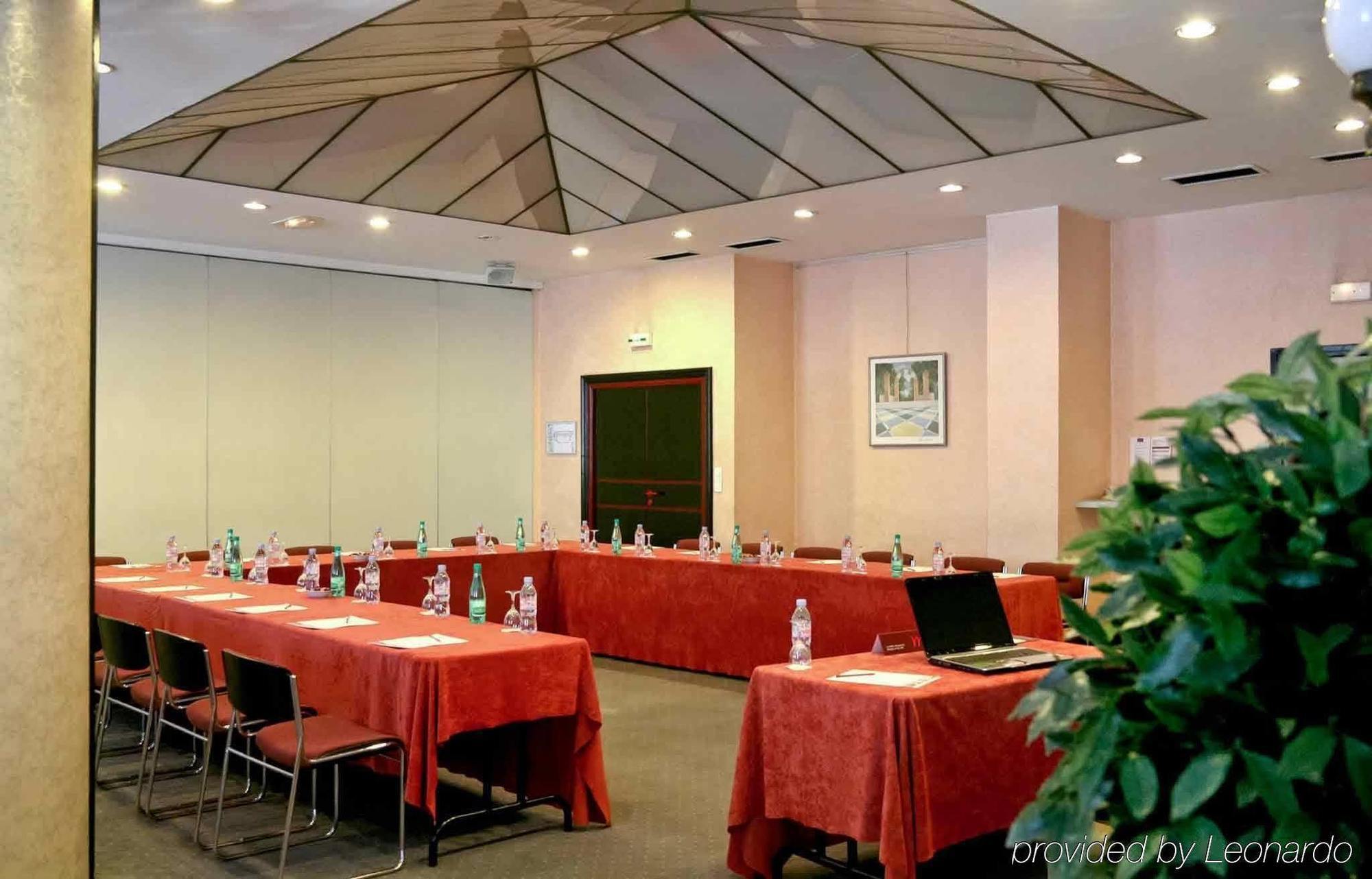 Mercure Centre 4*